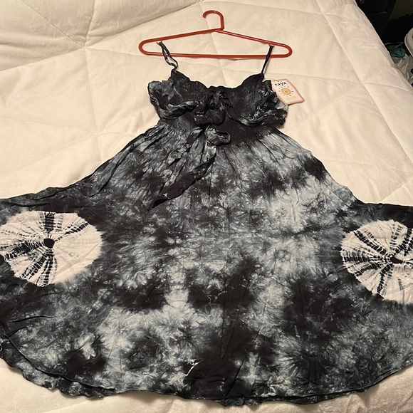 raya sun Dresses & Skirts - Rays Sun creative wraps Boho sundress